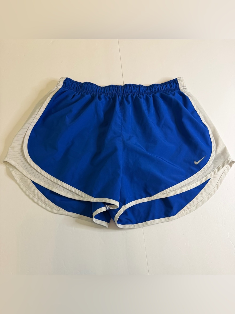 Nike Dri-FIT Women’s XL Blue Tempo Running Shorts White Trim 3.25” Inseam